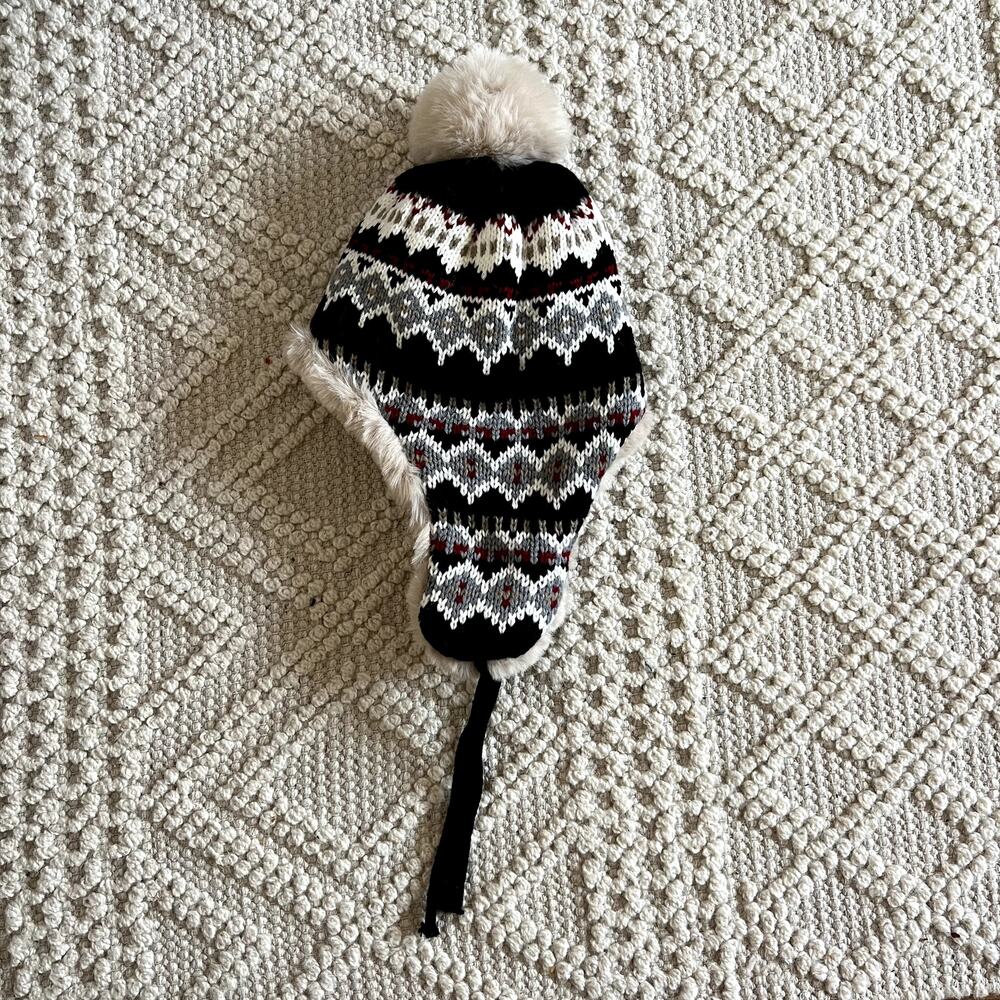 NWT Coco + Carmen Hat LAST CALL